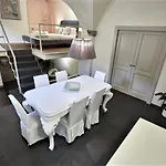 Astra-modern Loft Cathedral View Appartamento Bergamo
