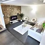 Astra-modern Loft Cathedral View * Bergamo