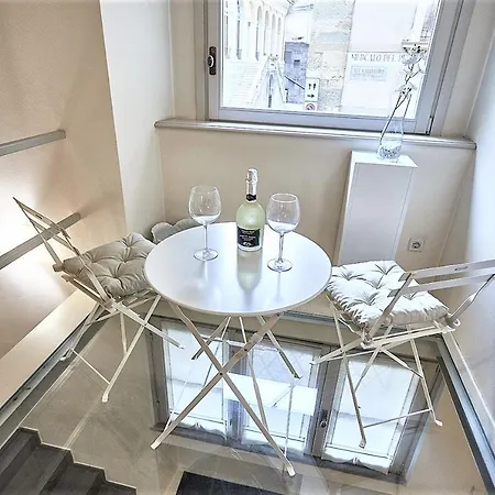 Astra-modern Loft Cathedral View Daire Bergamo