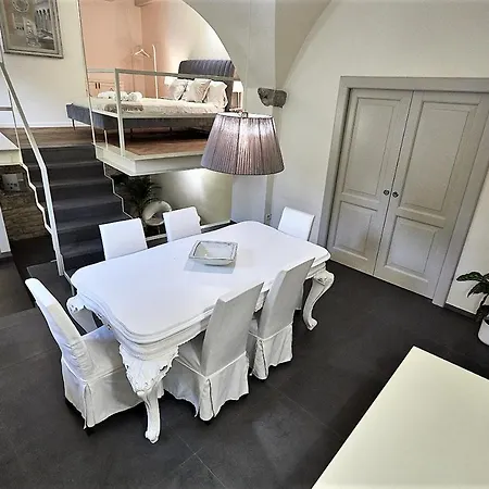 Astra-modern Loft Cathedral View Апартаменты Бергамо