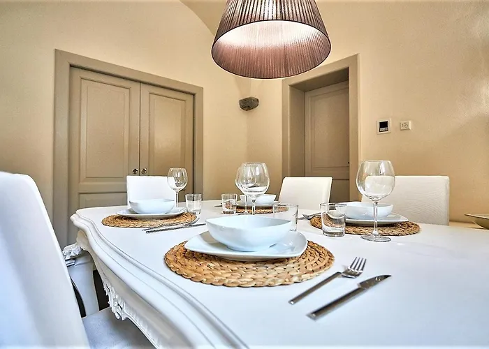 Astra-modern Loft Cathedral View Apartment Bergamo