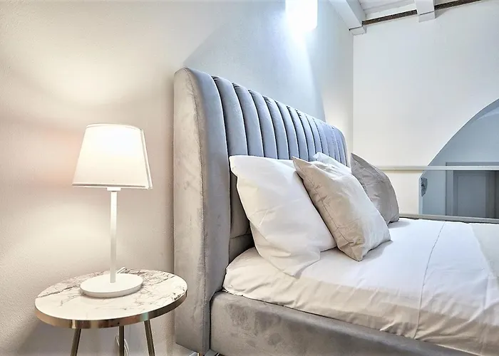 Apartment Astra-modern Loft Cathedral View Bergamo