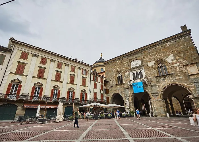 Astra-modern Loft Cathedral View