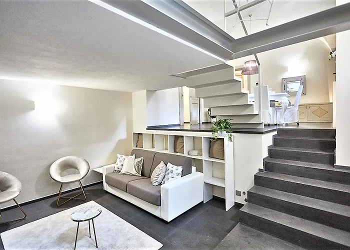 Astra-modern Loft Cathedral View Apartment Bergamo